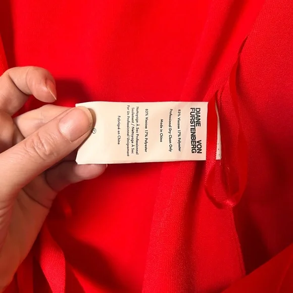 Diane Von Furstenberg Red/Coral Knit Wrap Dress - Picture 6 of 9
